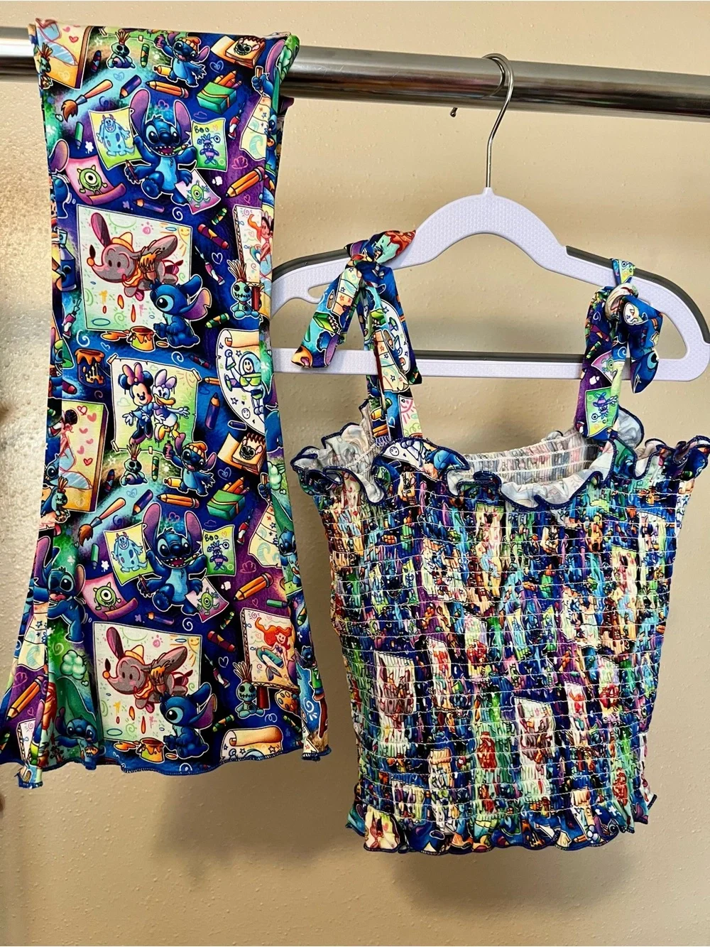 6/7 Sticky Frog Stitch Tank & Flare Leggings